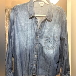 Jean button up girls size XXL women’s medium size